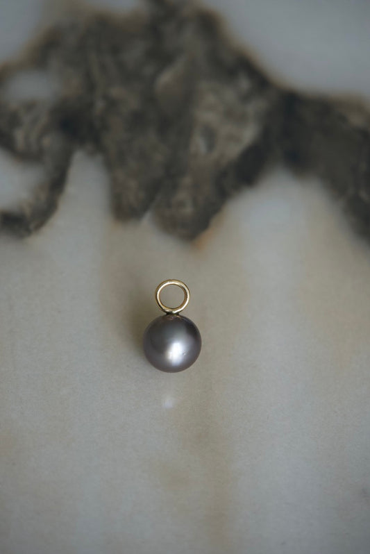 Tahitian Pearl Charm Pendant 14k