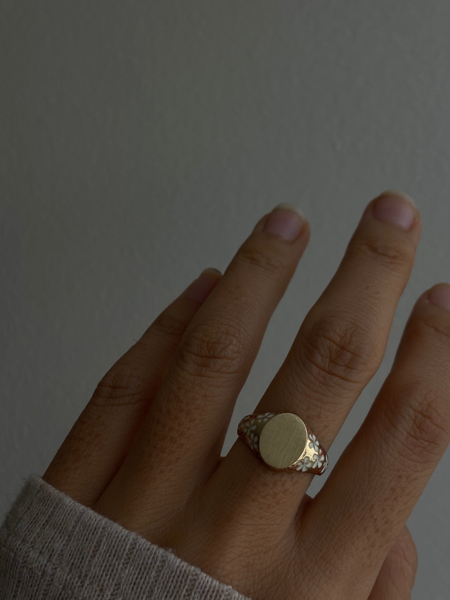 Hibiscus Signet Ring