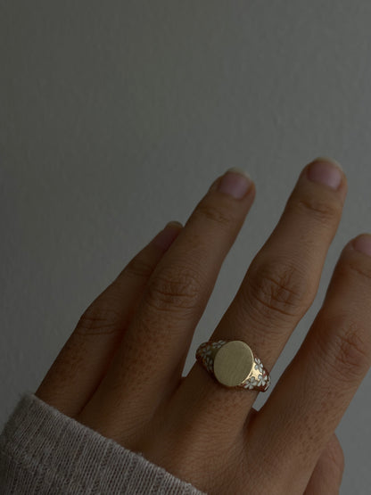 Hibiscus Signet Ring